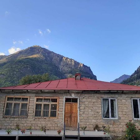Guest House Malkhaz Niguriani Zhabeshi ภายนอก รูปภาพ