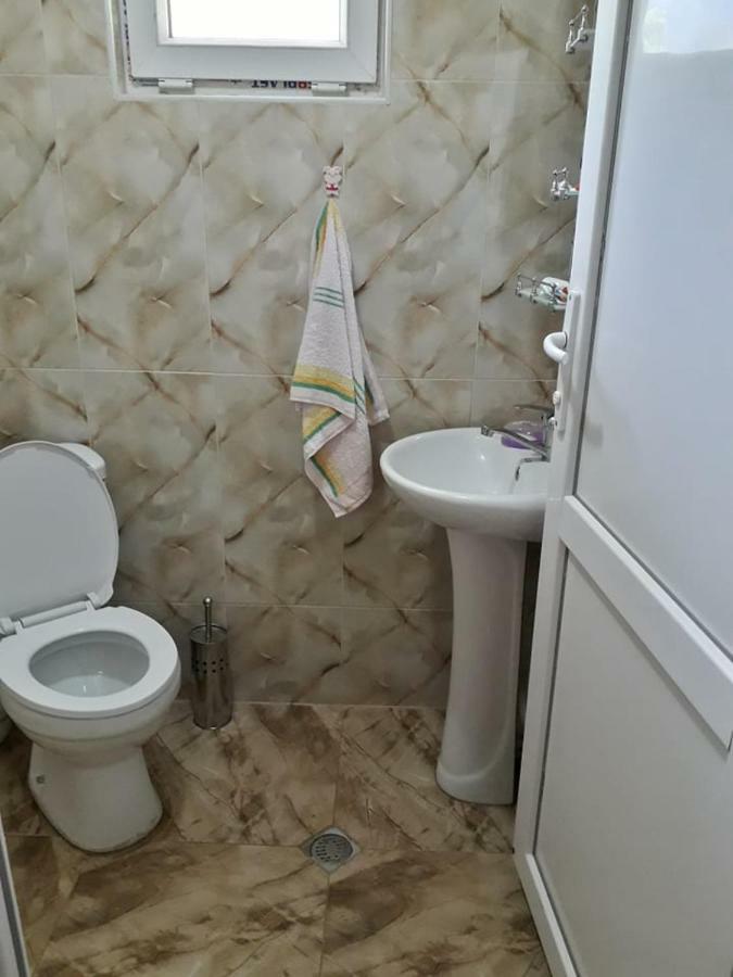 Guest House Malkhaz Niguriani Zhabeshi ภายนอก รูปภาพ