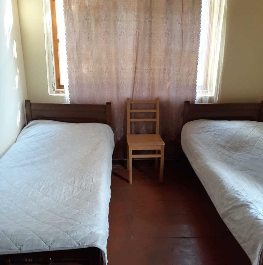Guest House Malkhaz Niguriani Zhabeshi ภายนอก รูปภาพ
