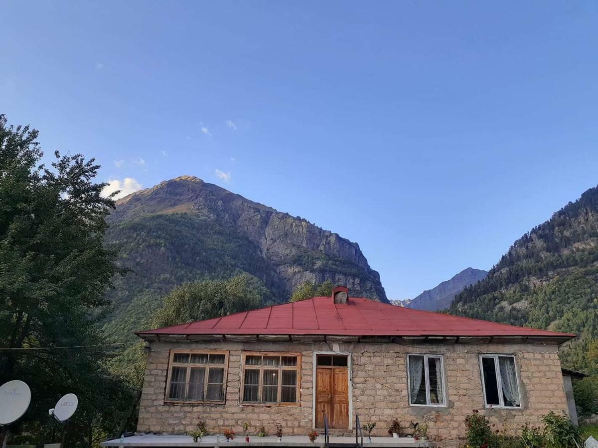 Guest House Malkhaz Niguriani Zhabeshi ภายนอก รูปภาพ
